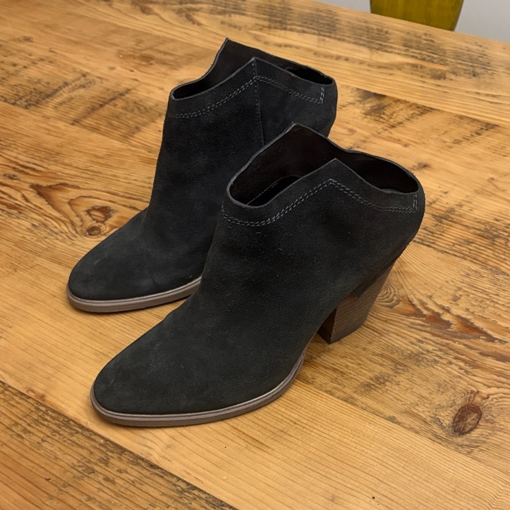 Dolce Vita Charcoal Suede Ankle Booties